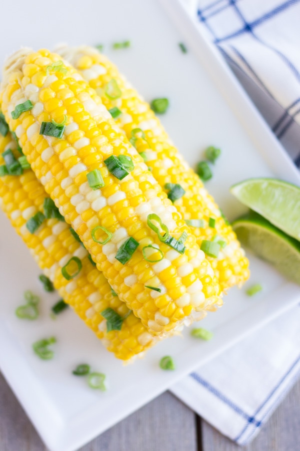 Overhead view of 2 corn on the cob.