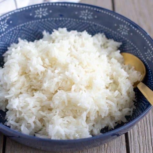 https://thaicaliente.com/wp-content/uploads/2019/06/Thai-sticky-rice-feature-500x500.jpg