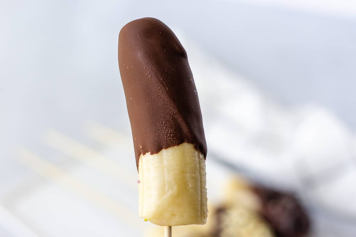 single dipped plain dipped chocolate banana.