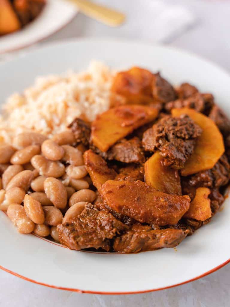 Carne con Papas (Beef and Potatoes) Mexican Main Dishes