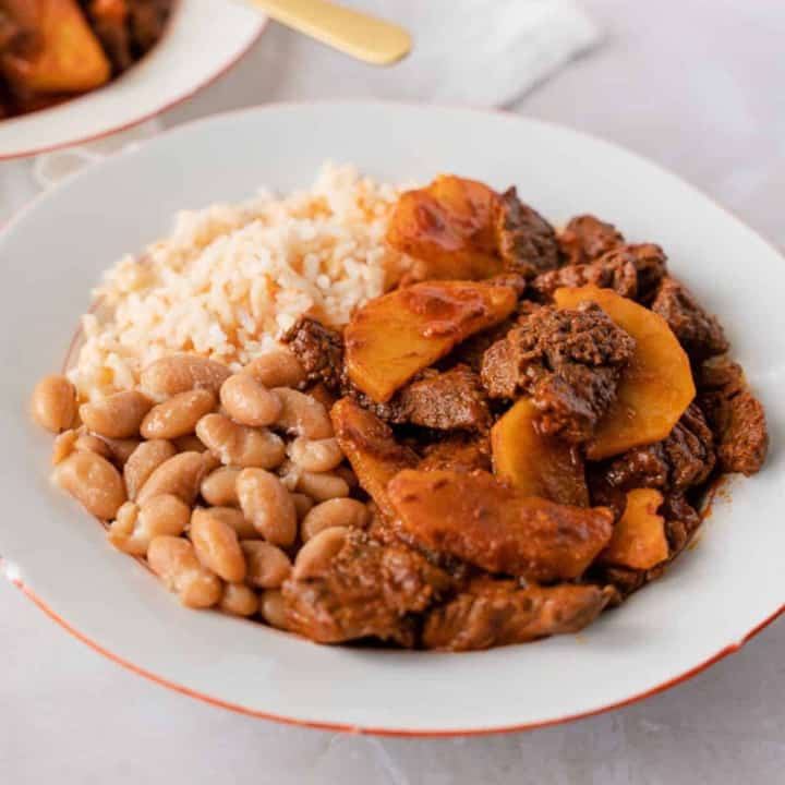 Carne con Papas (Beef and Potatoes)