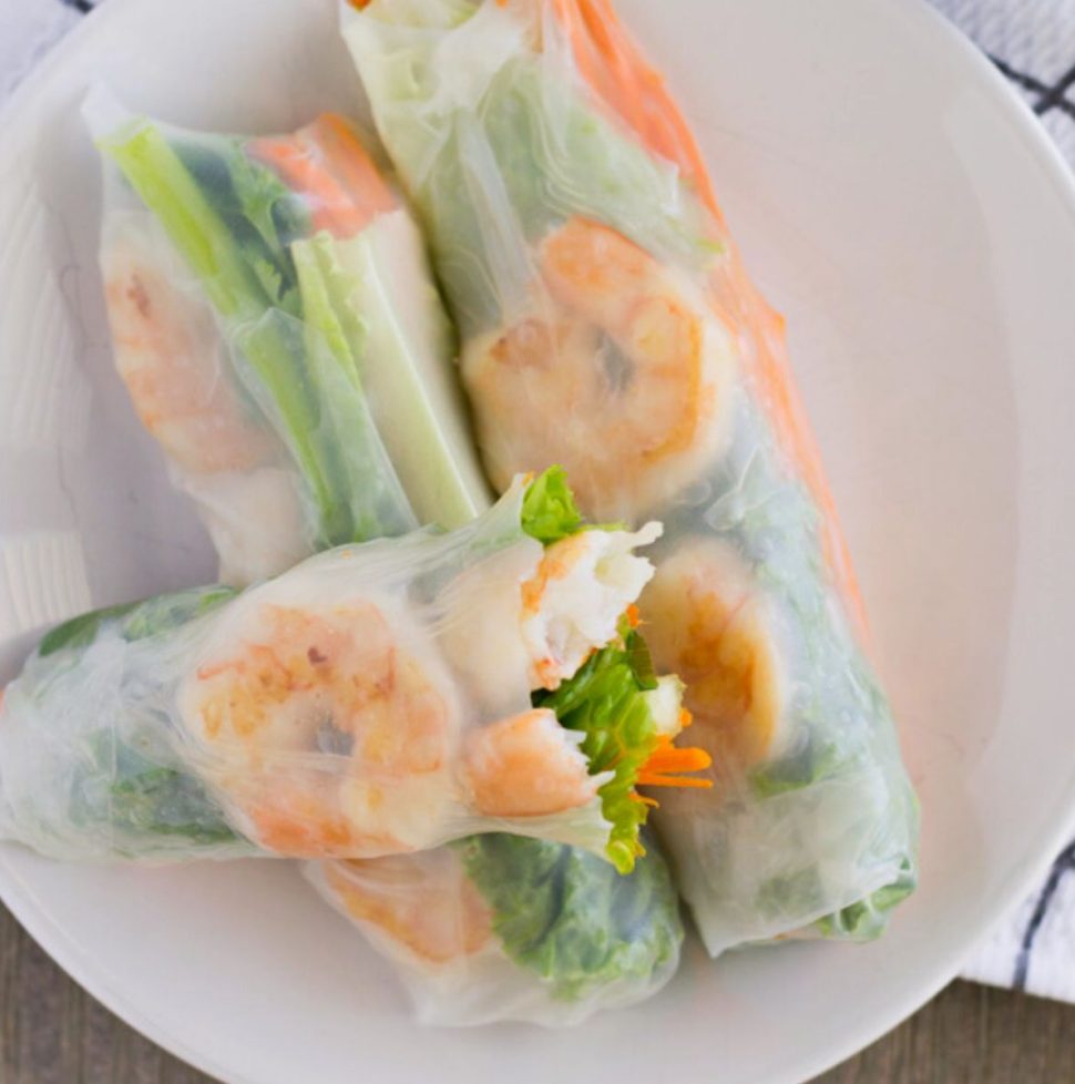 Shrimp Rice Paper Rolls with Peanut Dipping Sauce | Thai Caliente