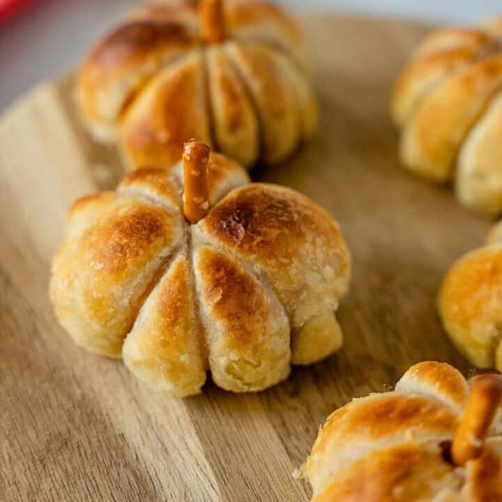 Feature image of mini brie pumpkins from puff pastry.
