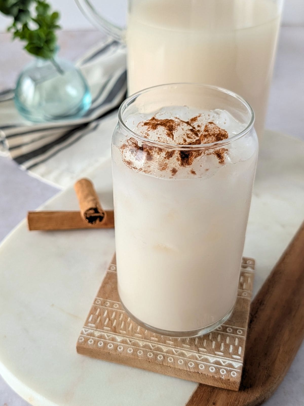 Horchata in a glass.
